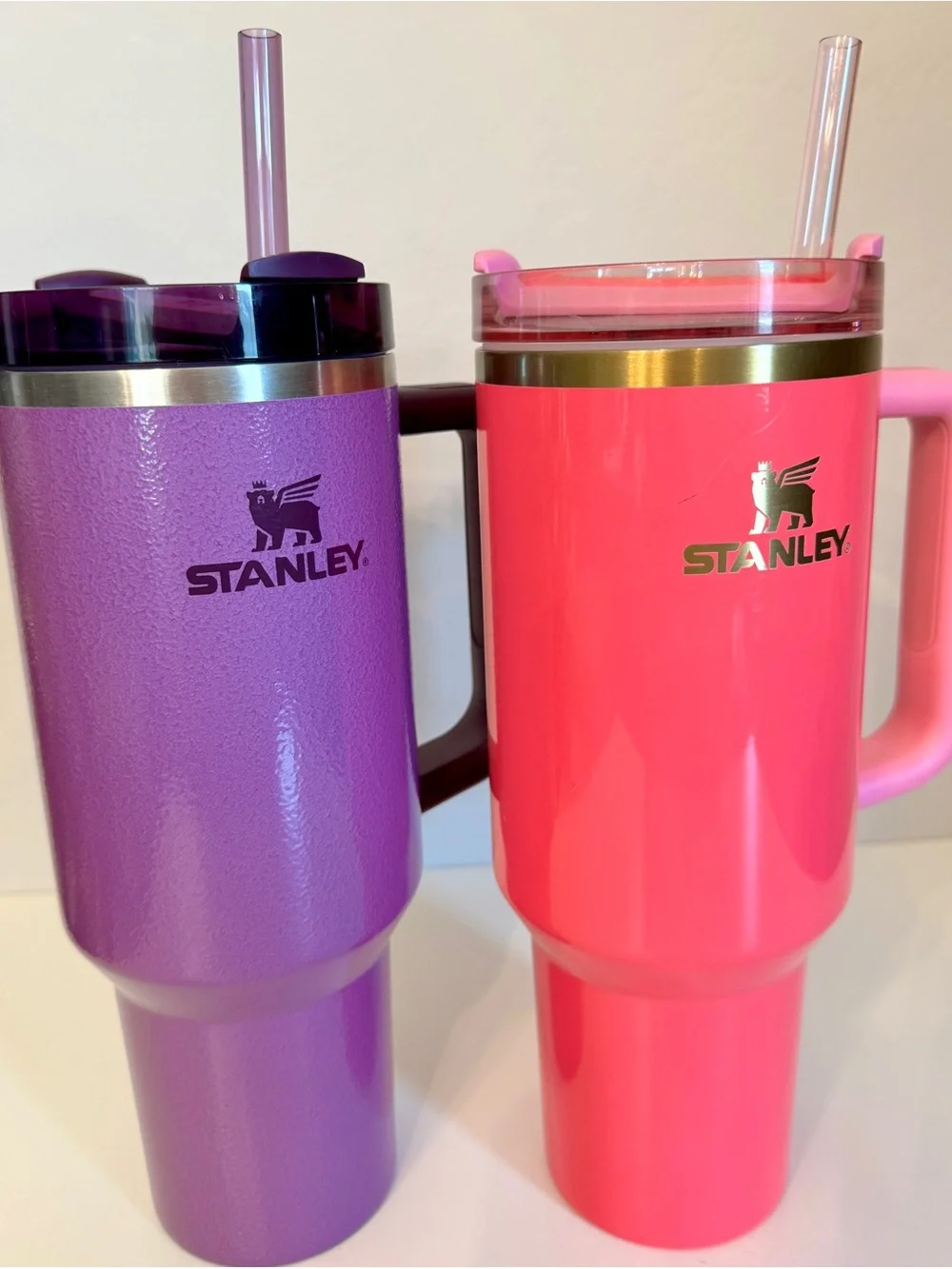Set of 2 40 oz Stanley tumblers-Pink parade quencher & Hammertone Lilac special